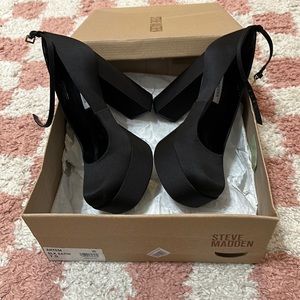 Steve Madden Artem Ankle Strap Mary Jane